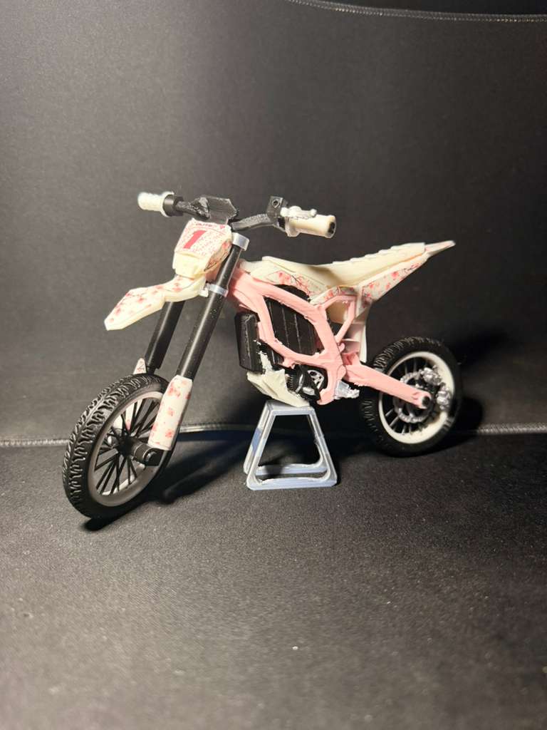 Pink Cherry Blossom Ultra bee